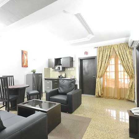 Sheer Luxury Apartments And Suites Abuja Habitación foto
