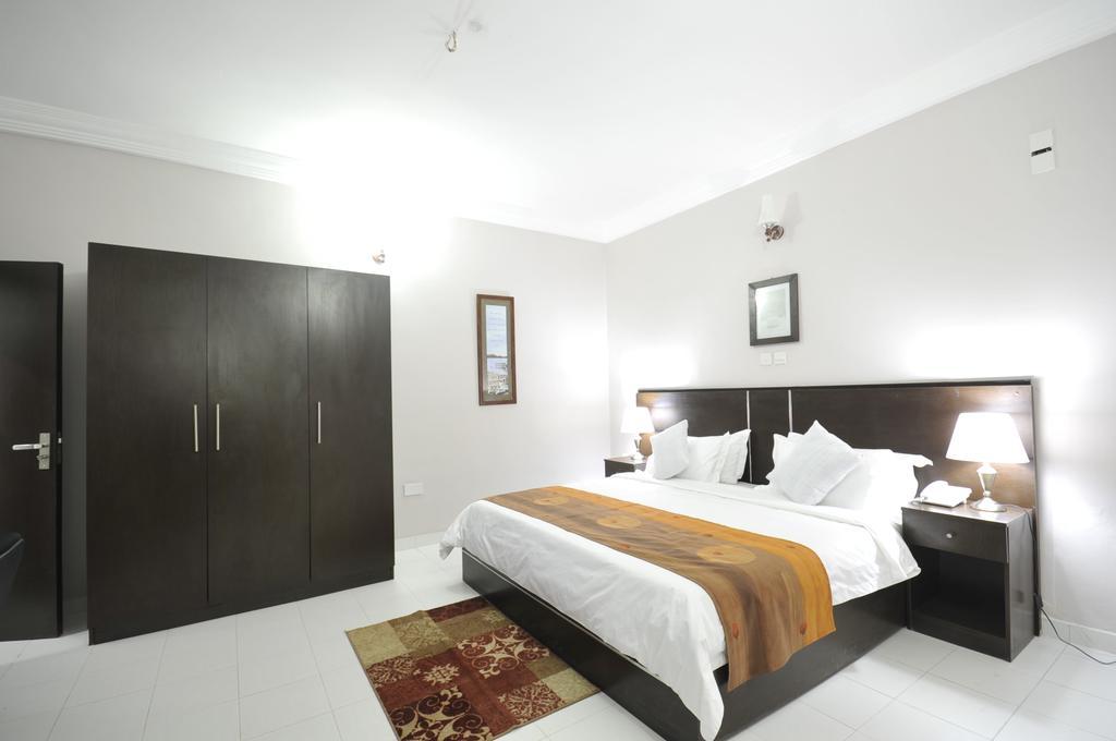 Sheer Luxury Apartments And Suites Abuja Habitación foto